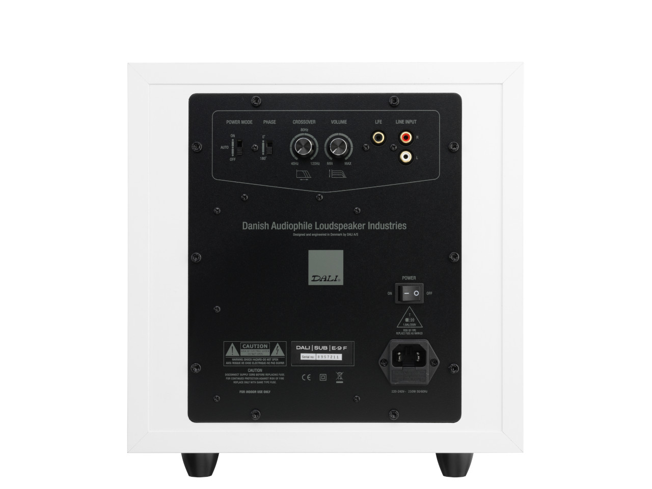 subwoofer, rückseite, audioausgang, netschalter, schwarze platine