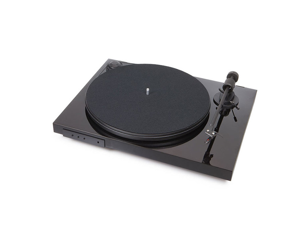 Pro-Ject_juke-box-e_black_1 Plattenspieler mit integriertem Verst