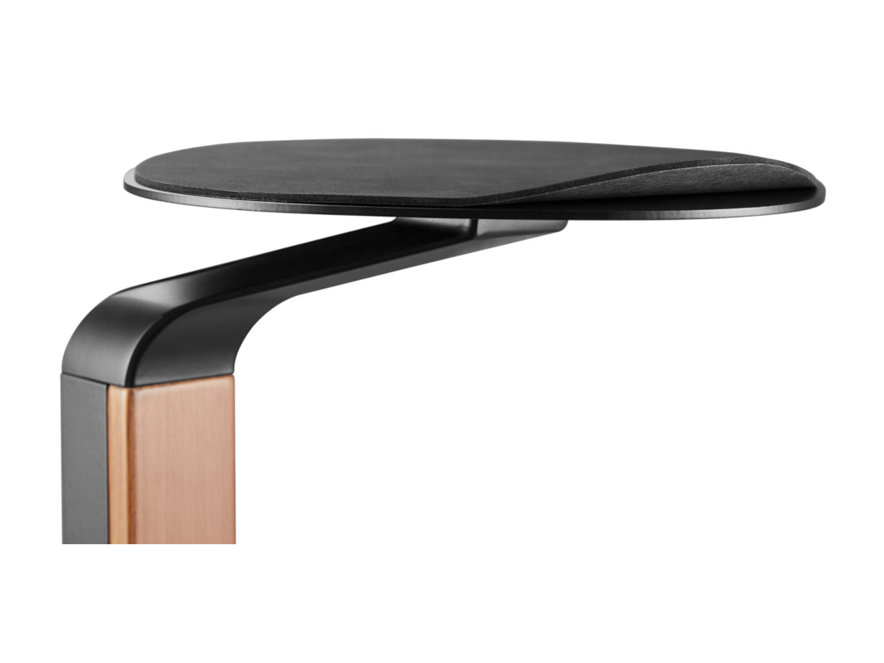 monitorstand, schreibtischstativ, verstellbares stativ, schwarz metall, kupferakzent