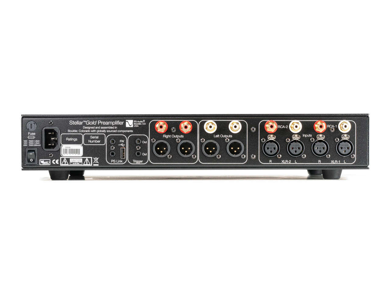 Preamplifier, Rückseite, XLR-Ausgänge, RCA-Eingänge, Stromversorgung