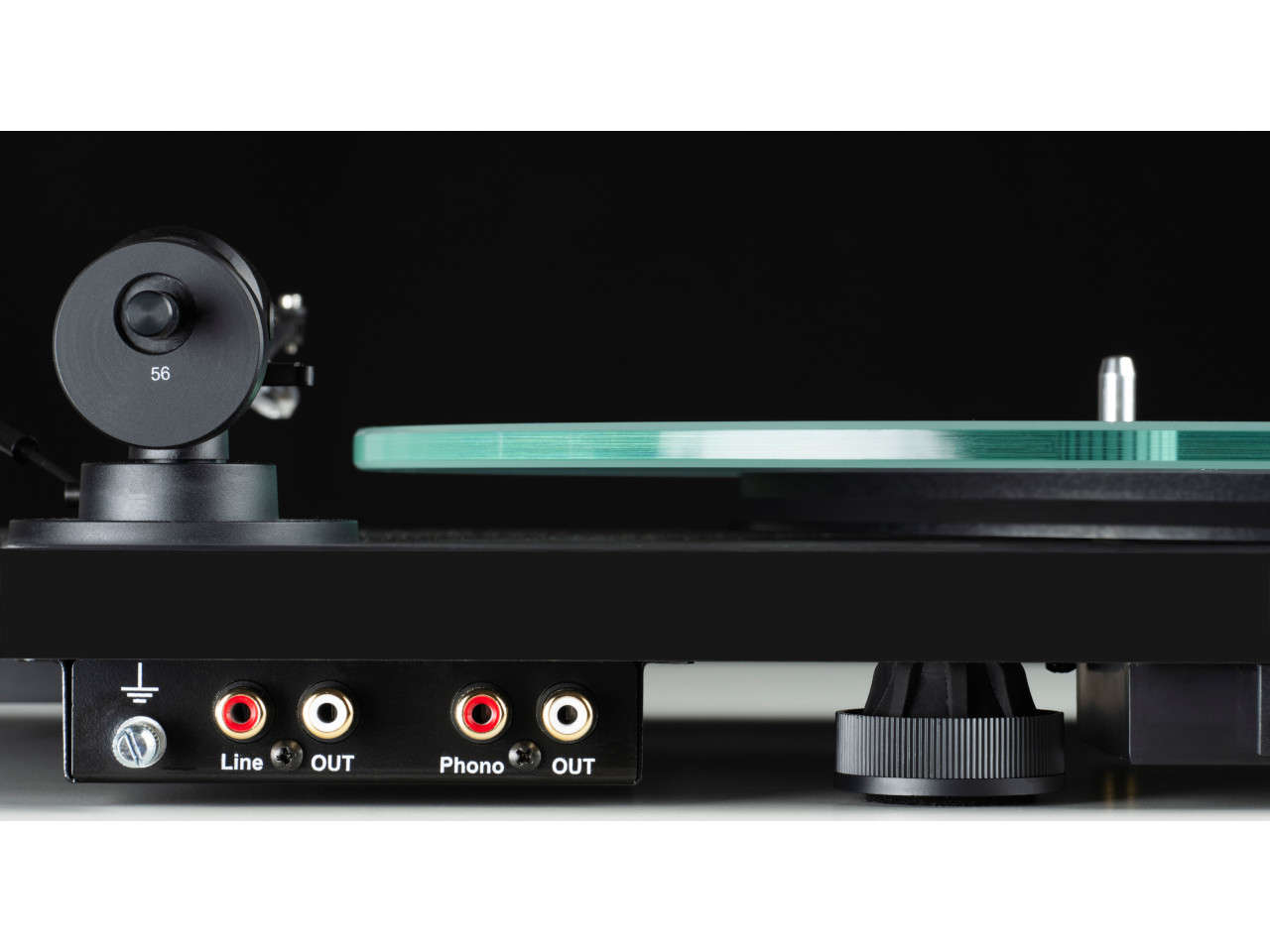 Turntable, Schallplatte, Tonarm, Plattenraster, Phono-Ausgänge