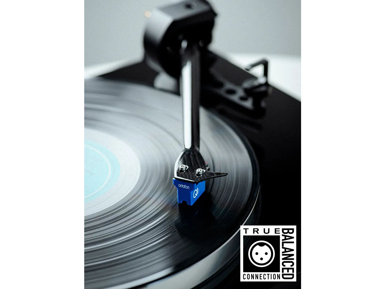 Platte, Vinyl, Turntable, Tonarm, Nadel, Tonabnehmer, Blaues Tonabnehmergehäuse