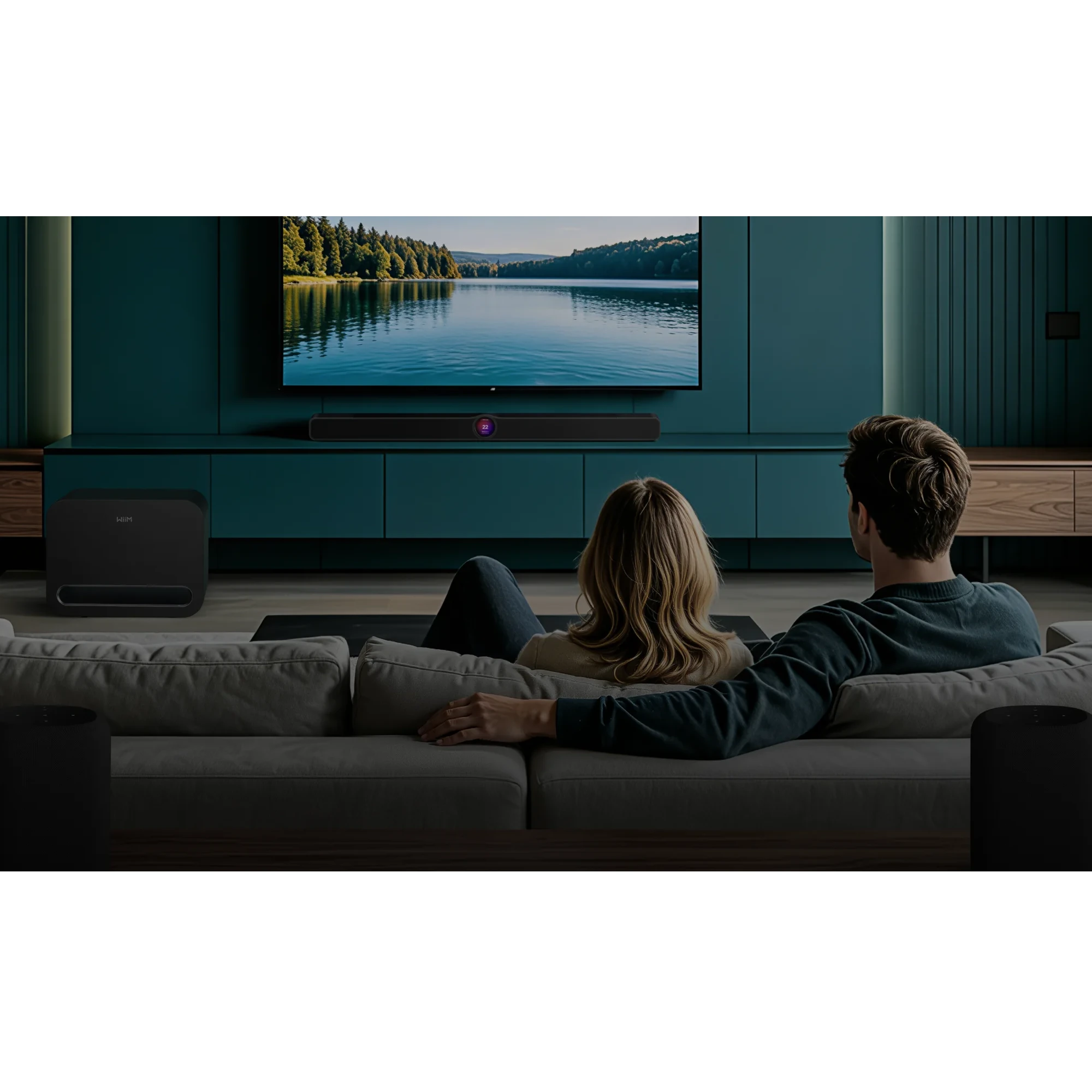 TV, Soundbar, Heimkino, Wandmontiertes TV, Wohnzimmer