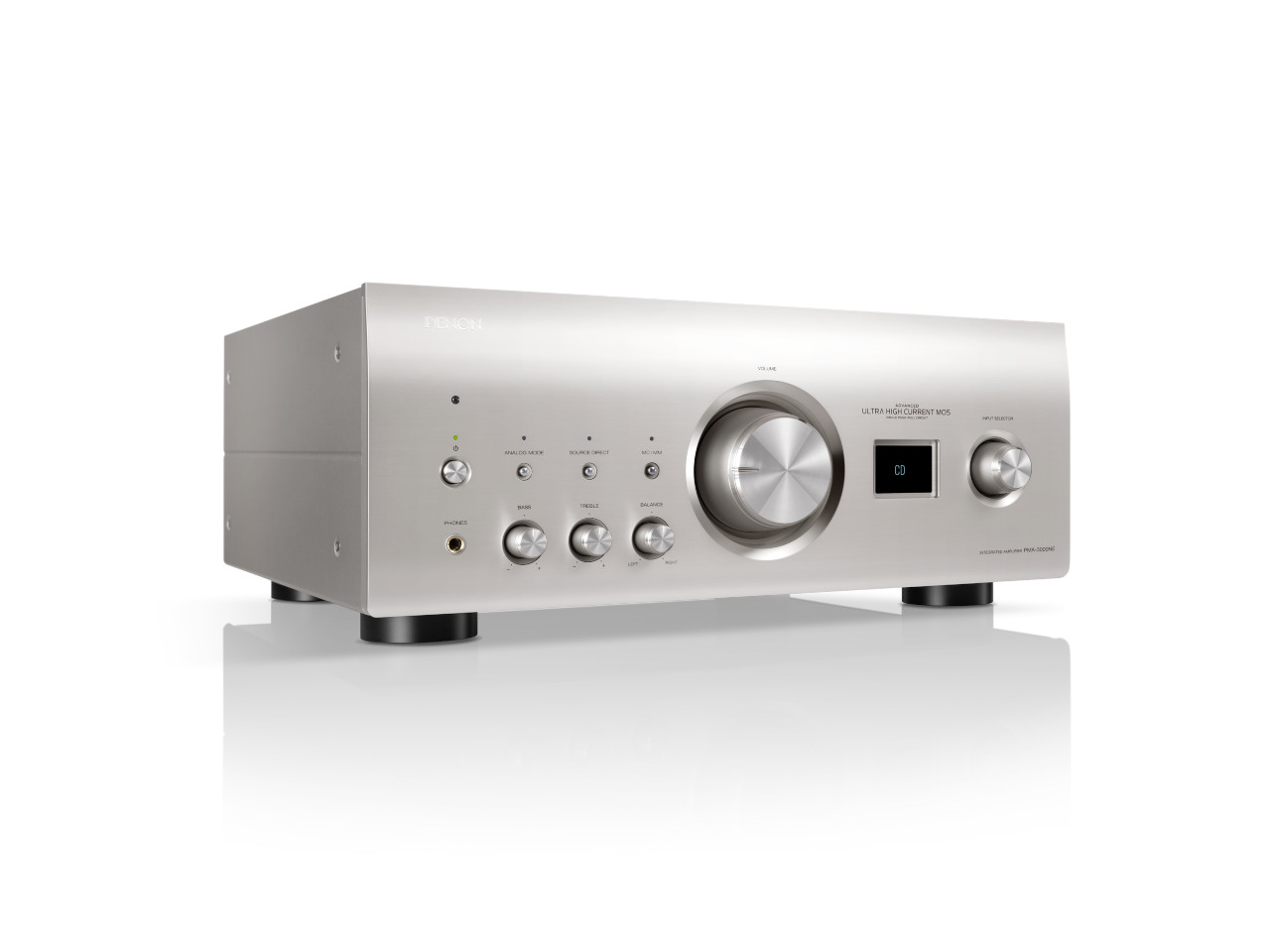 audiophile Verstärker, Stereo-Verstärker, Silbernes Gehäuse, Bedienelemente Knöpfe, digitales Display