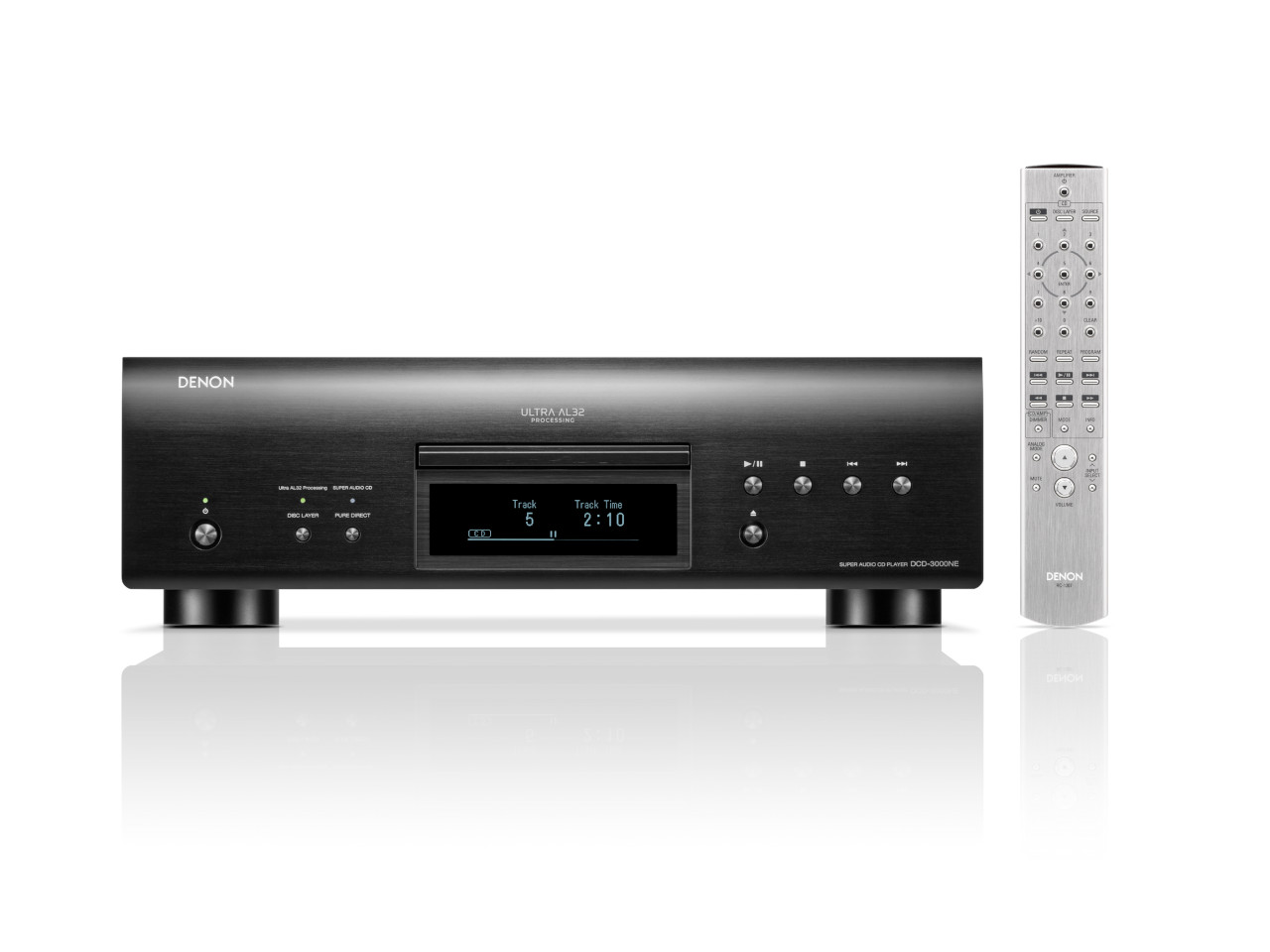 CD-Spieler, Audioplayer, silbernes Fernbedienung, digitales Display, schwarzes Gehäuse